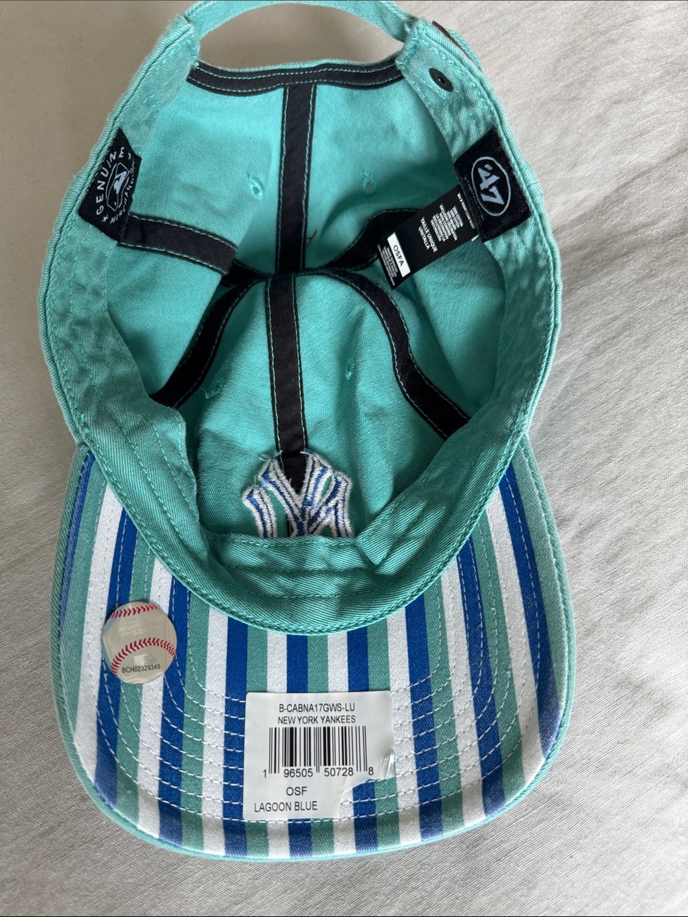 Yankees hat - Picture 2 of 6